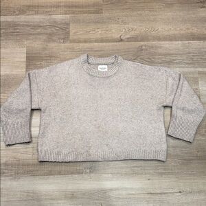 Abercrombie Women's Beige-Gray Sweater, oversized fit, women’s size large